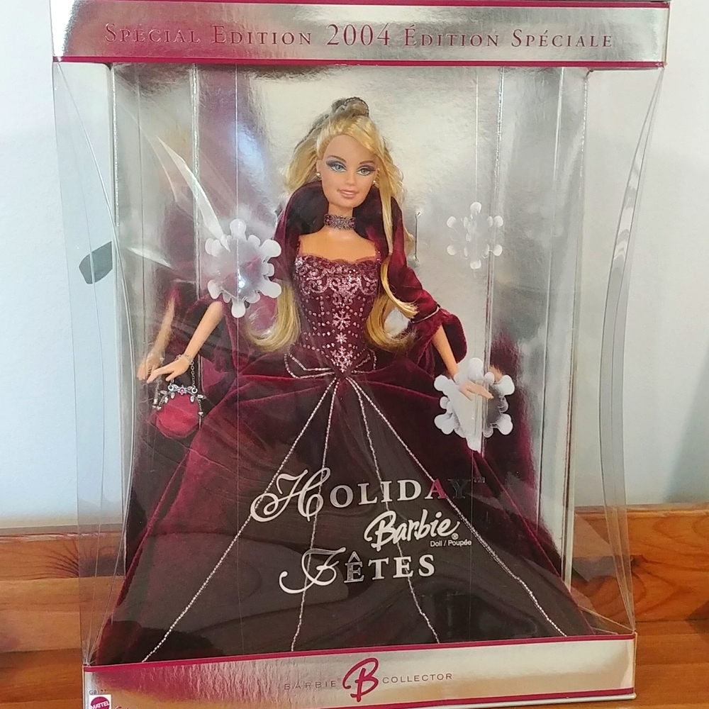 NEW Holiday Barbie Special Edition 2004 + 2 Barbie Bonus Gifts